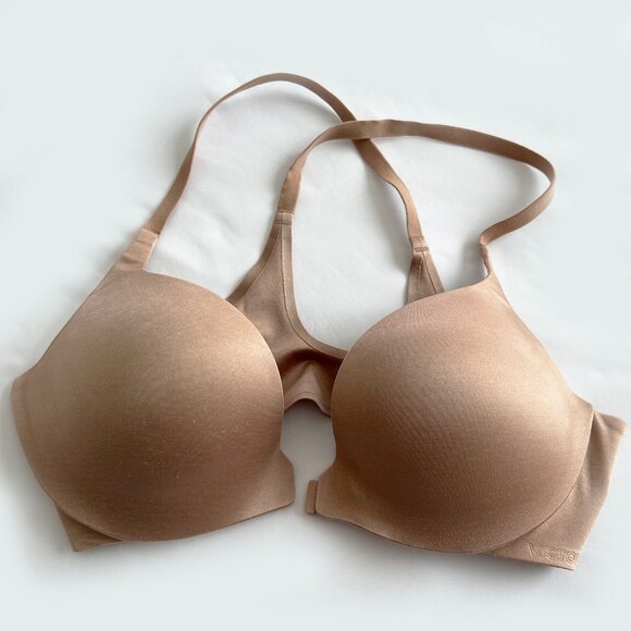 Victoria's Secret - Push-Up 36C Nude - Picture 2 of 5